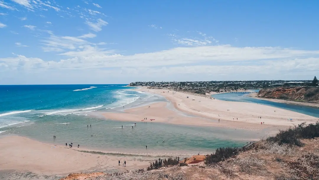 10 Aktivitas Seru yang Bisa Dilakukan di Pantai-pantai Australia