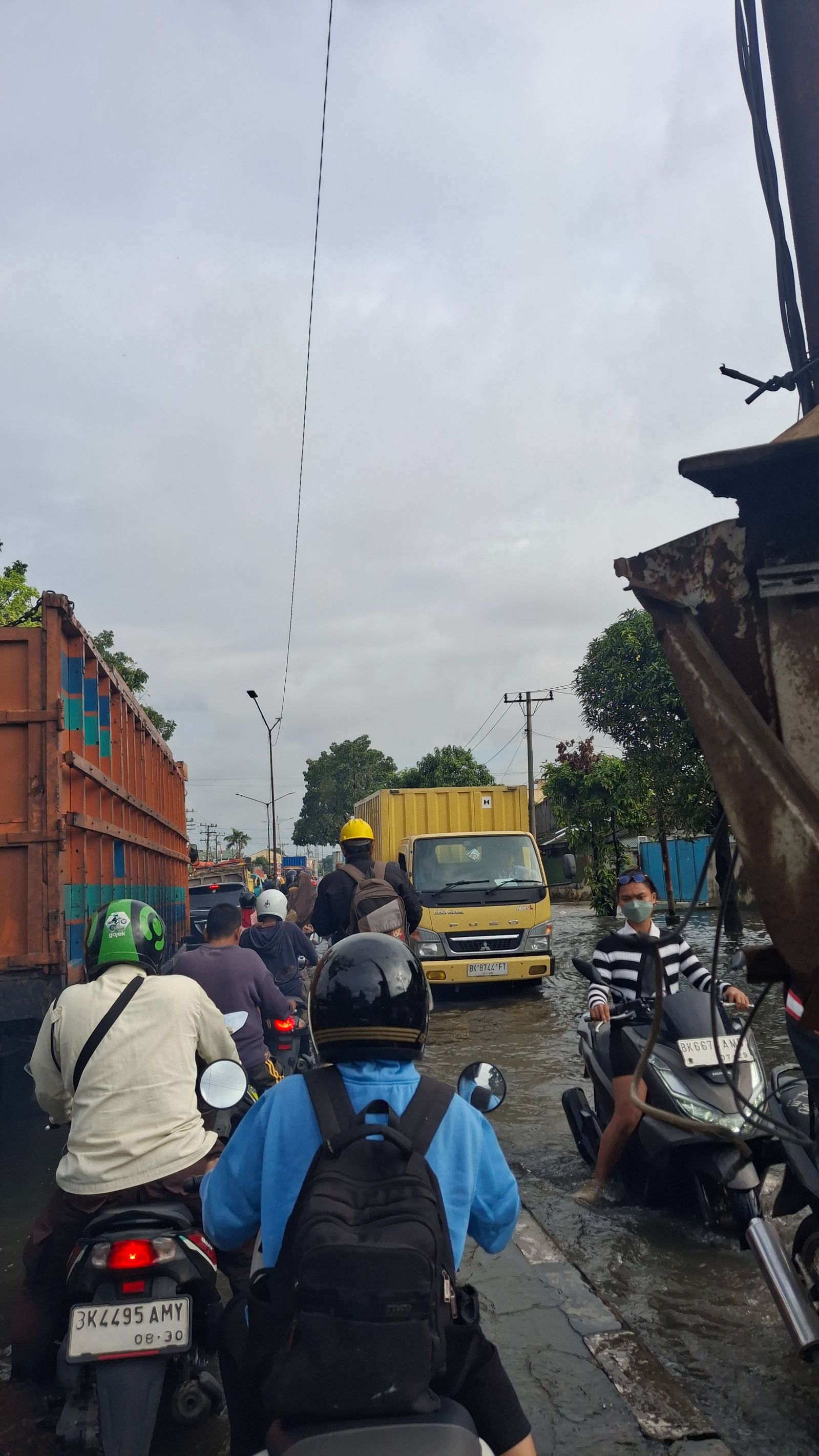 (sedikit) suka (banyak) duka di 2025